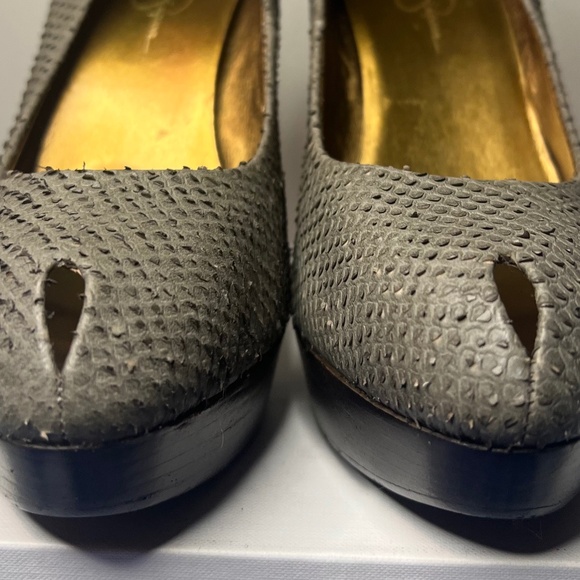 Jessica Simpson Greyish 10B - Picture 3 of 14